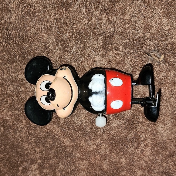 Vintage 1977 Mickey Mouse Wind-Up Toy - Picture 1 of 5